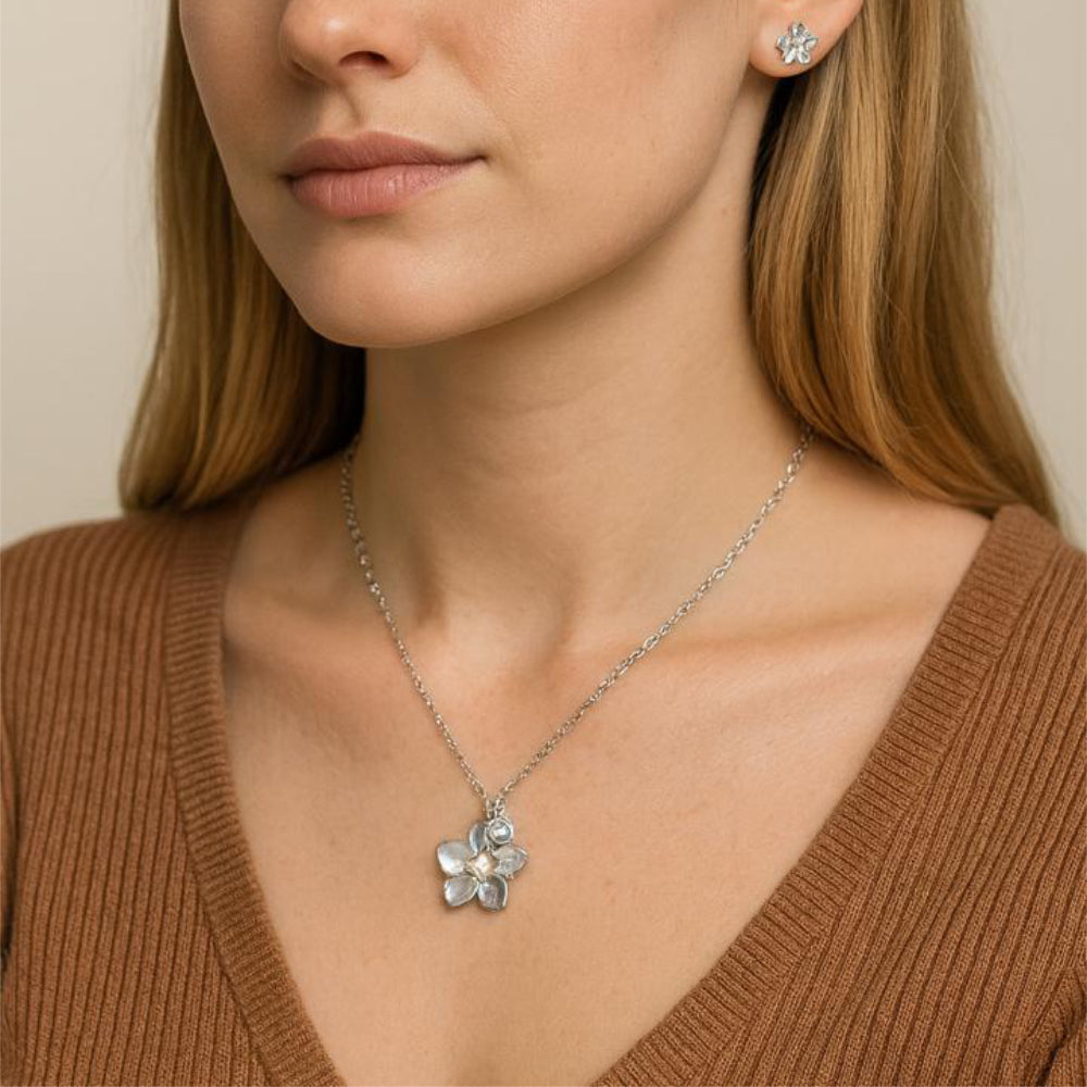 Nine West Set De Collar Y Zarcillos Flower