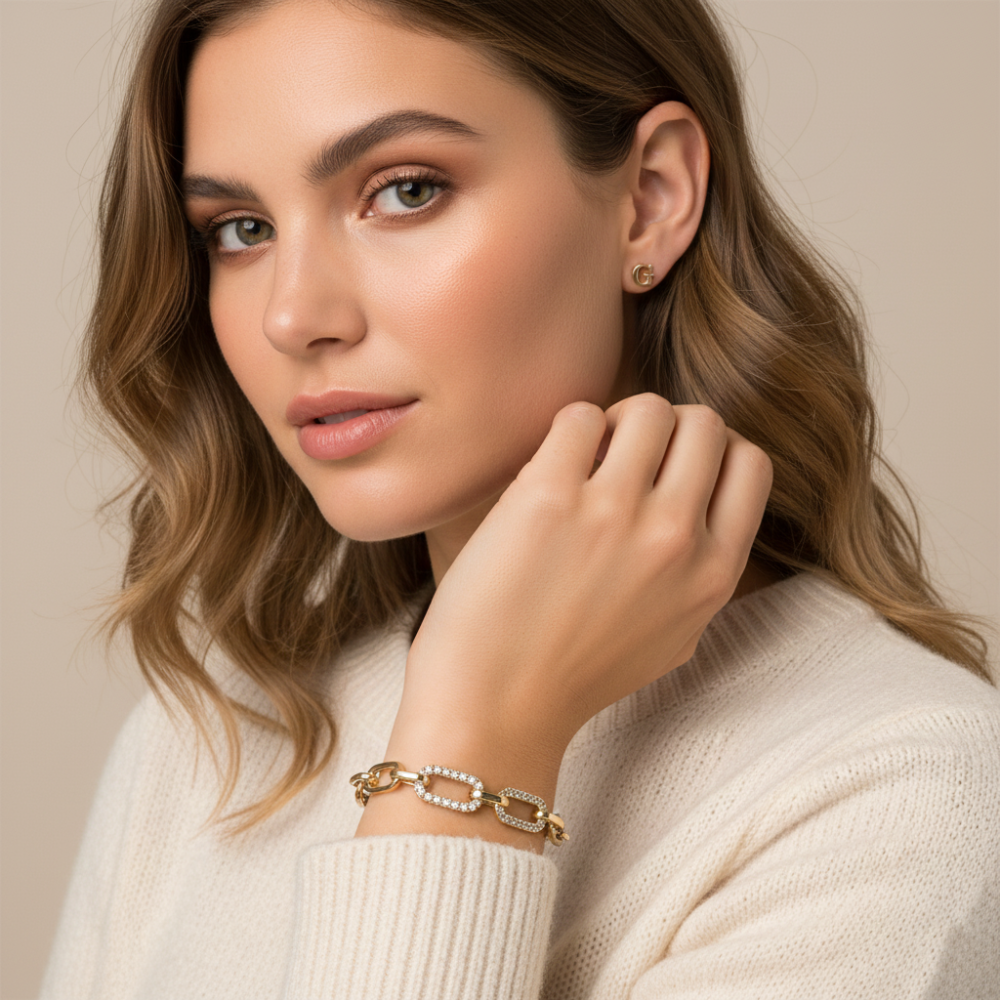 Guess Set De Pulsera Y Zarcillos Chains Zirconia