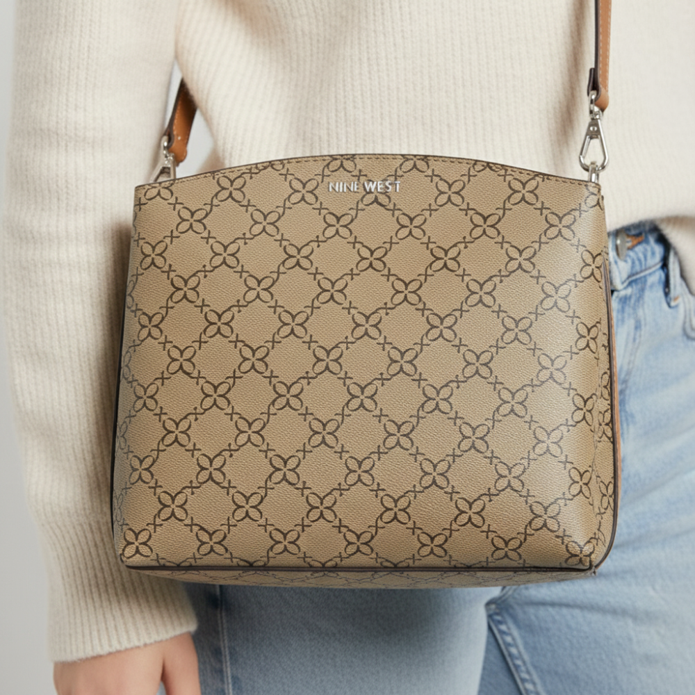 Nine West Cartera Mini Harmoni Mocha Logo