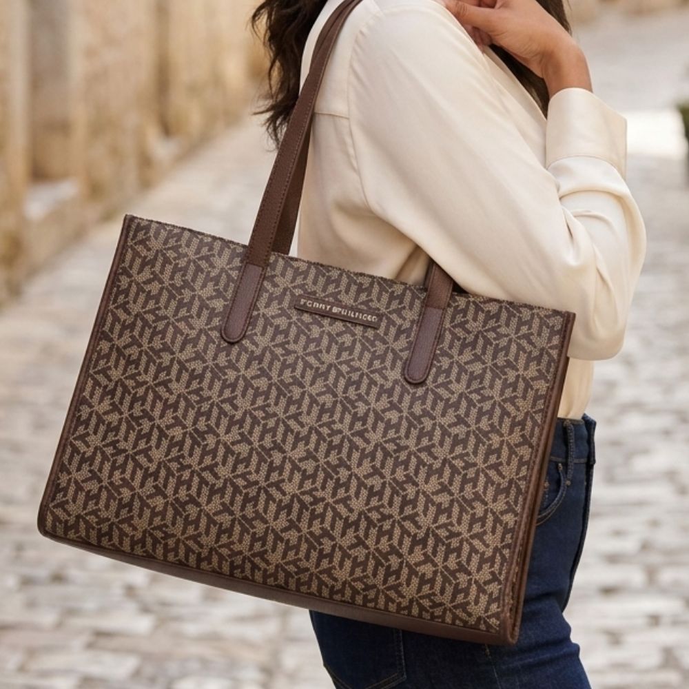 Tommy Hilfiger Cartera Tote Monogram Brown