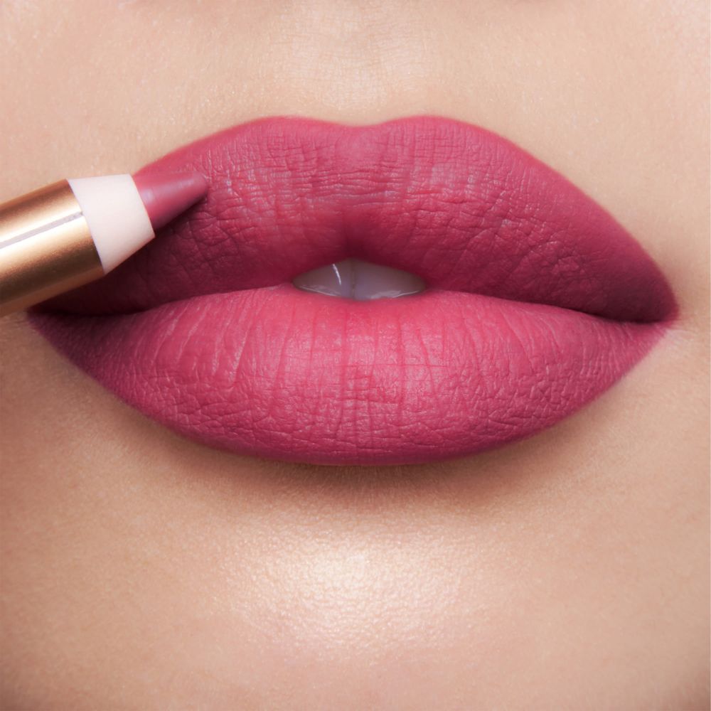 Charlotte Tilbury New Lip Cheat Re-Shape And Re-Size Lip Liner The Queen 1.2g