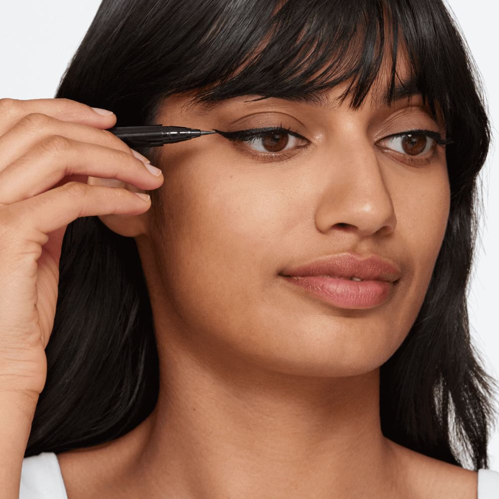 Clinique Lápiz Delineador Liquido High impact 01 Black 0.67gr