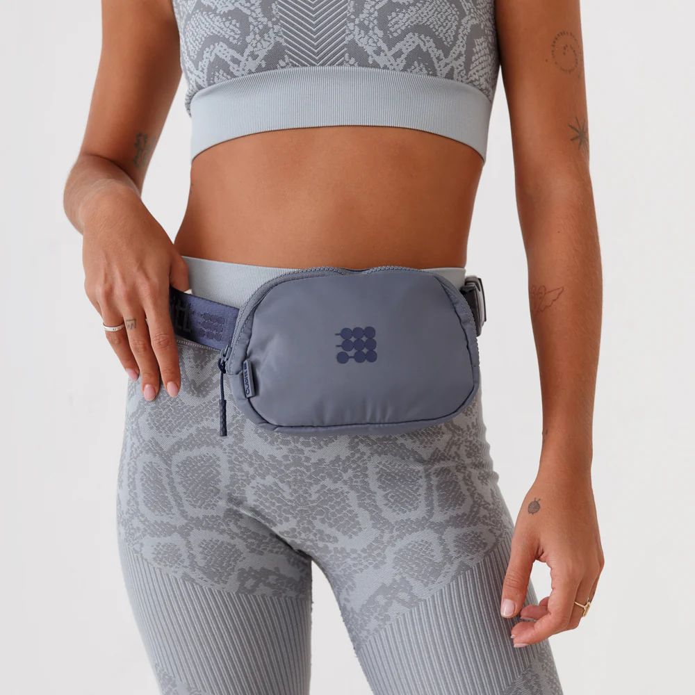 Cubitt Belt Bag Obsidian Smoke Blue