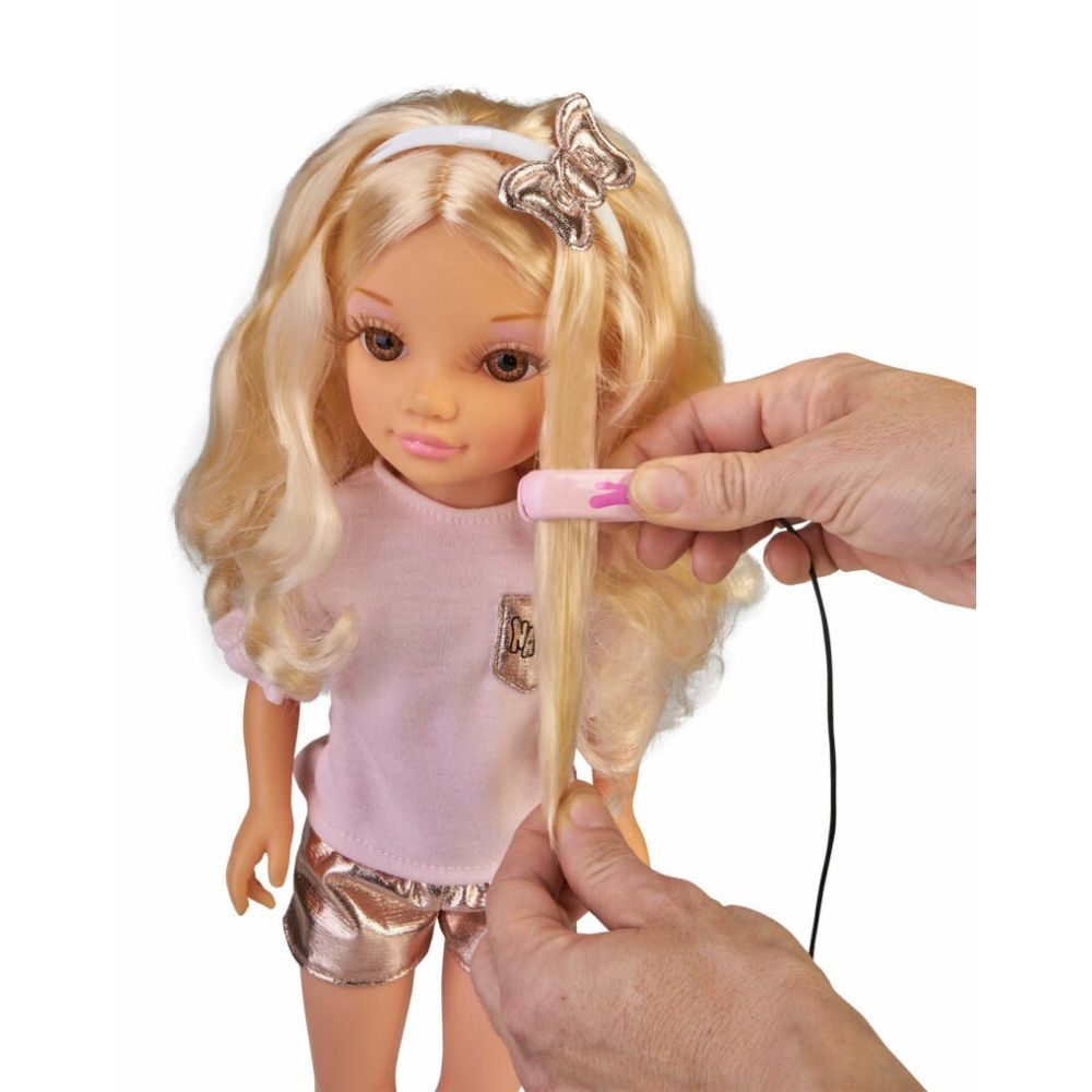 Famosa Muñeca Nancy Un Día De Belleza Con Tocador 3+