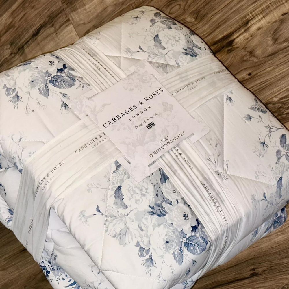 Cabbages & Roses Cubrecama London Queen Comforter Set de 3 Piezas