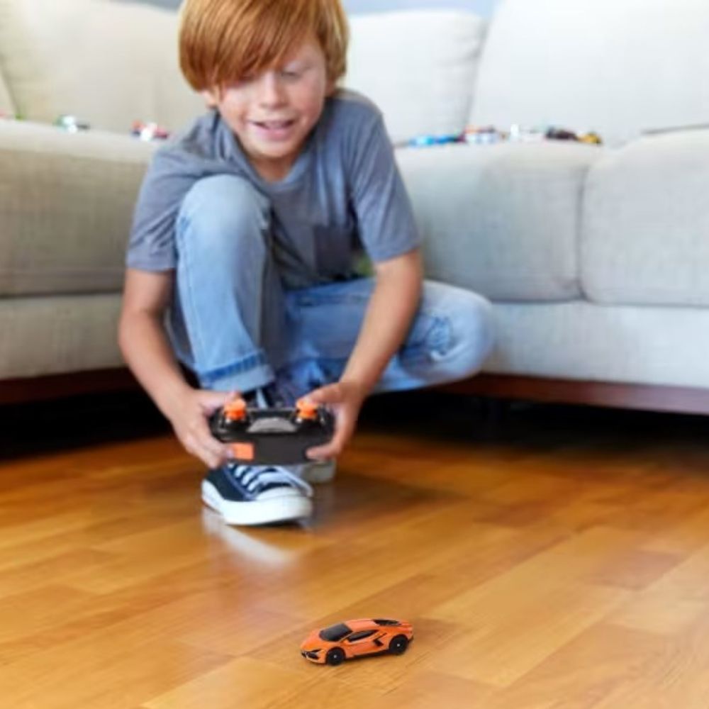 Hot Wheels Lamborghini Revuelto Remote Control 5+