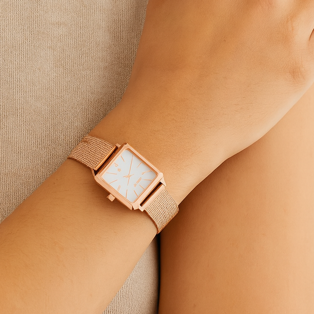 Nine West Reloj Para Damas Square Golden Rose