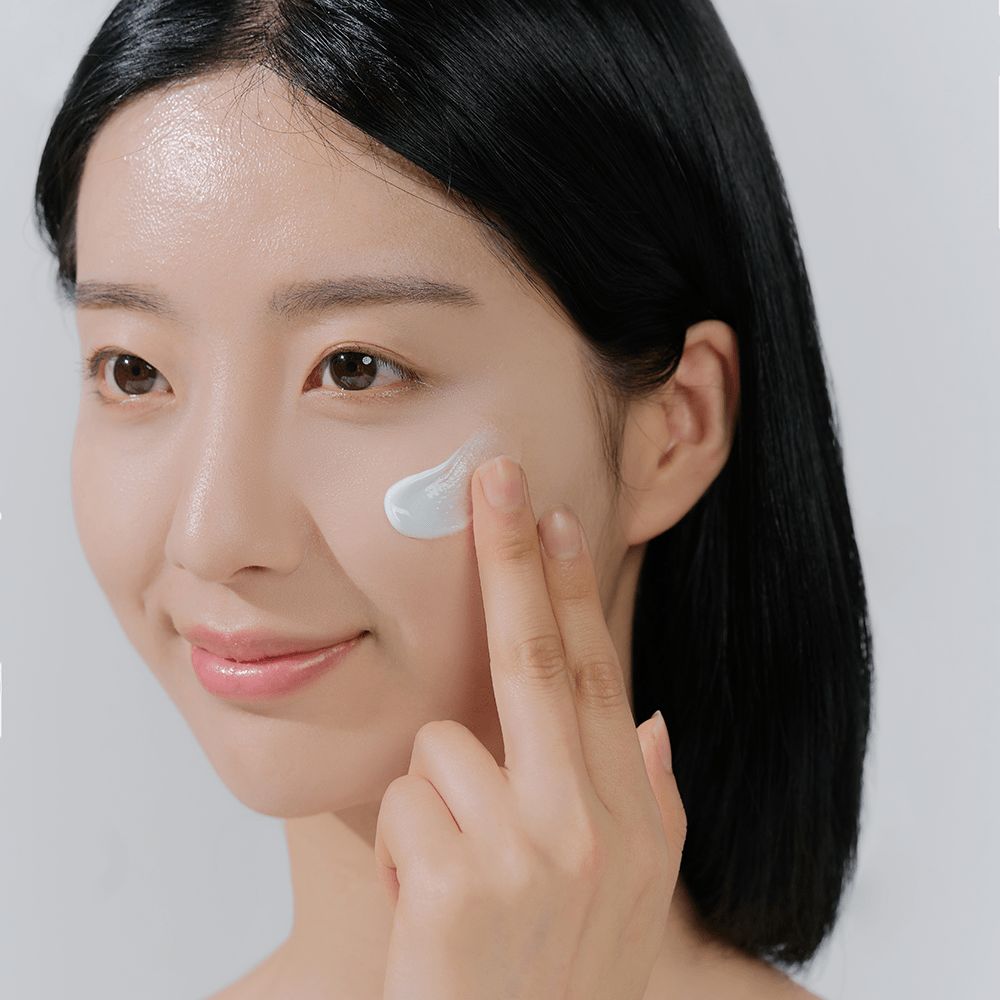 Skin1004 Hyalu-Cica Water-Fit Sun Serum 15ml