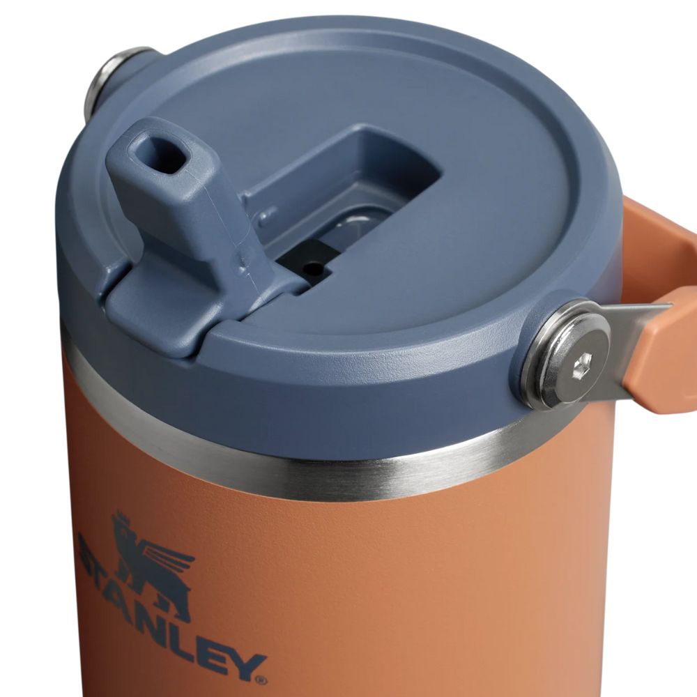 Stanley Termo The Iceflow Flip Straw Tumbler Color Toast 30oz