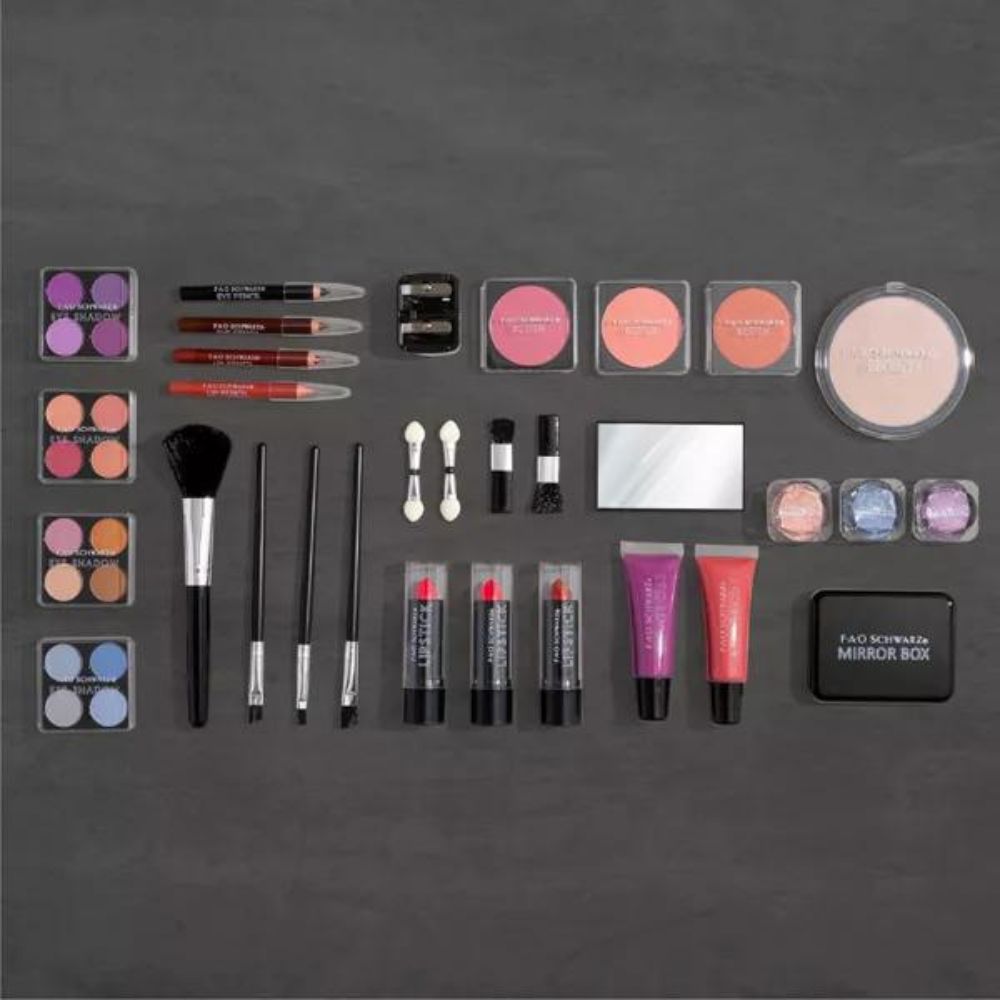 Fao Schwarz Ultimate Makeup Kit