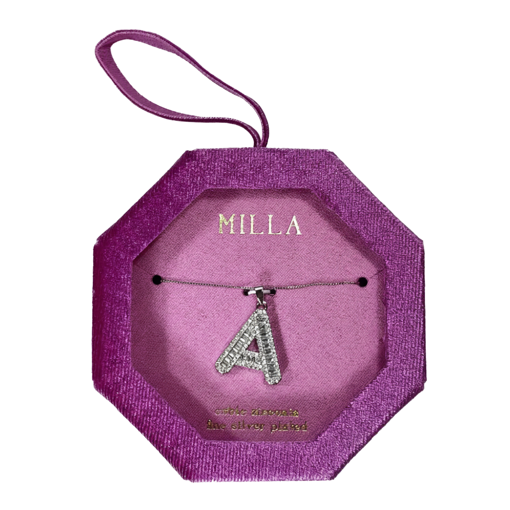 Milla Collar Plateado con Dije Letra A