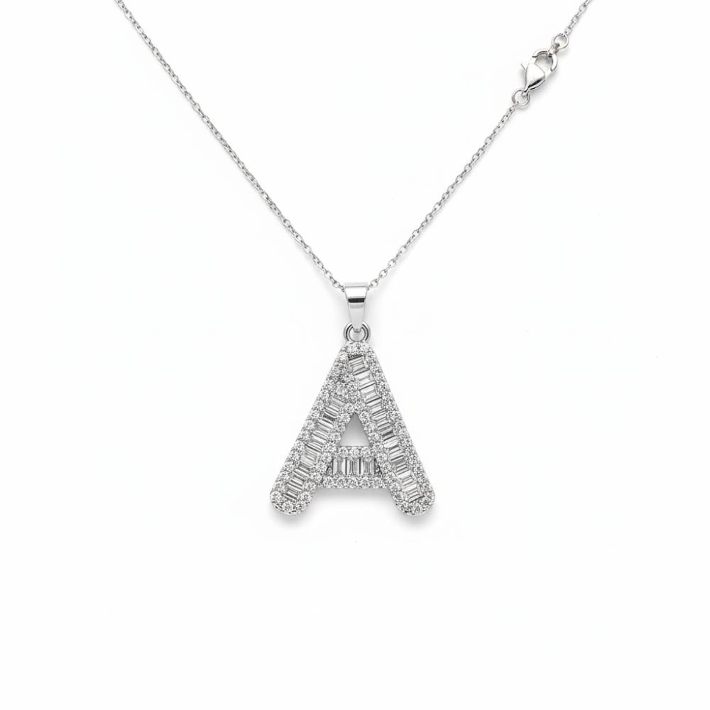 Milla Collar Plateado con Dije Letra A