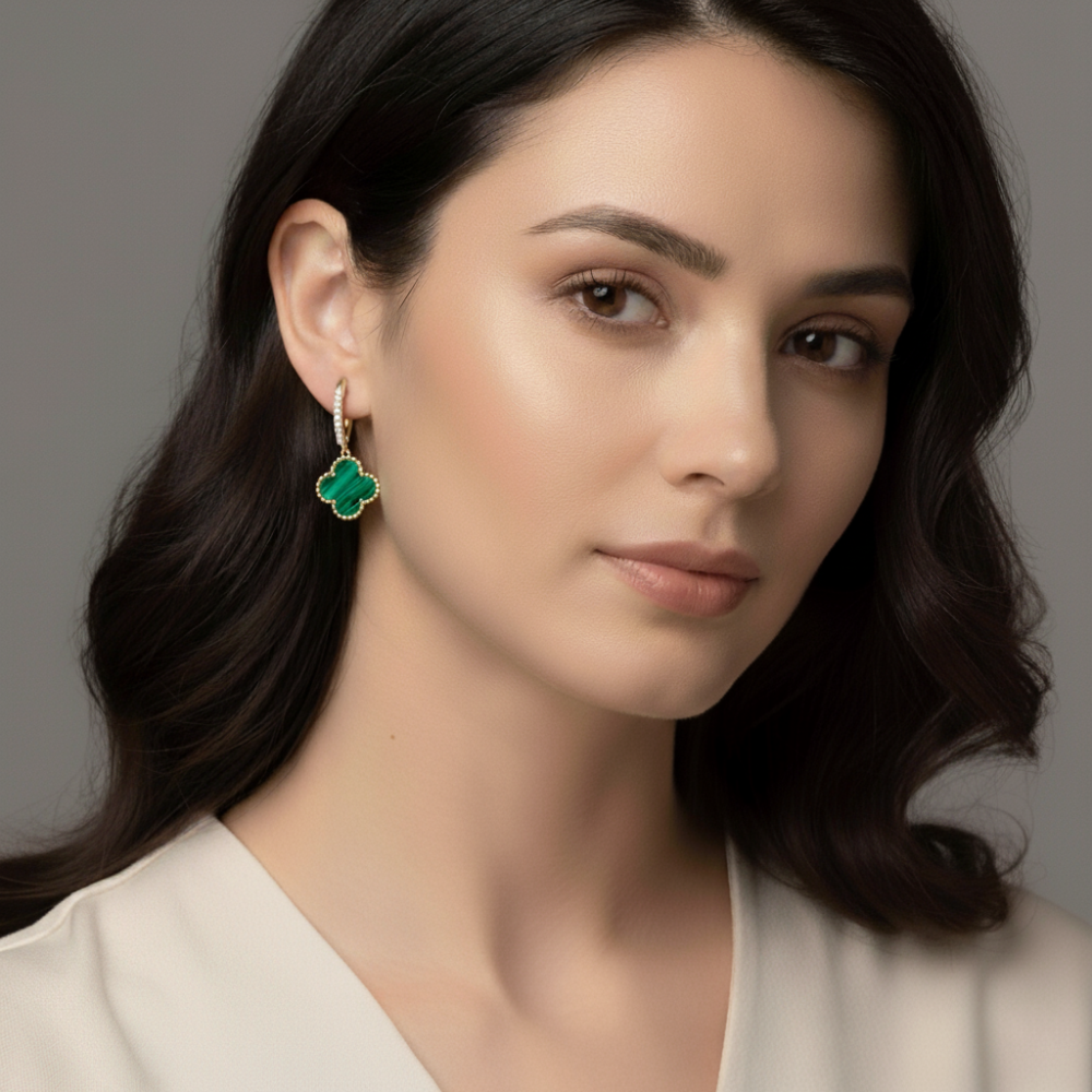 Parker & Grey Zarcilos Argollas color Verde