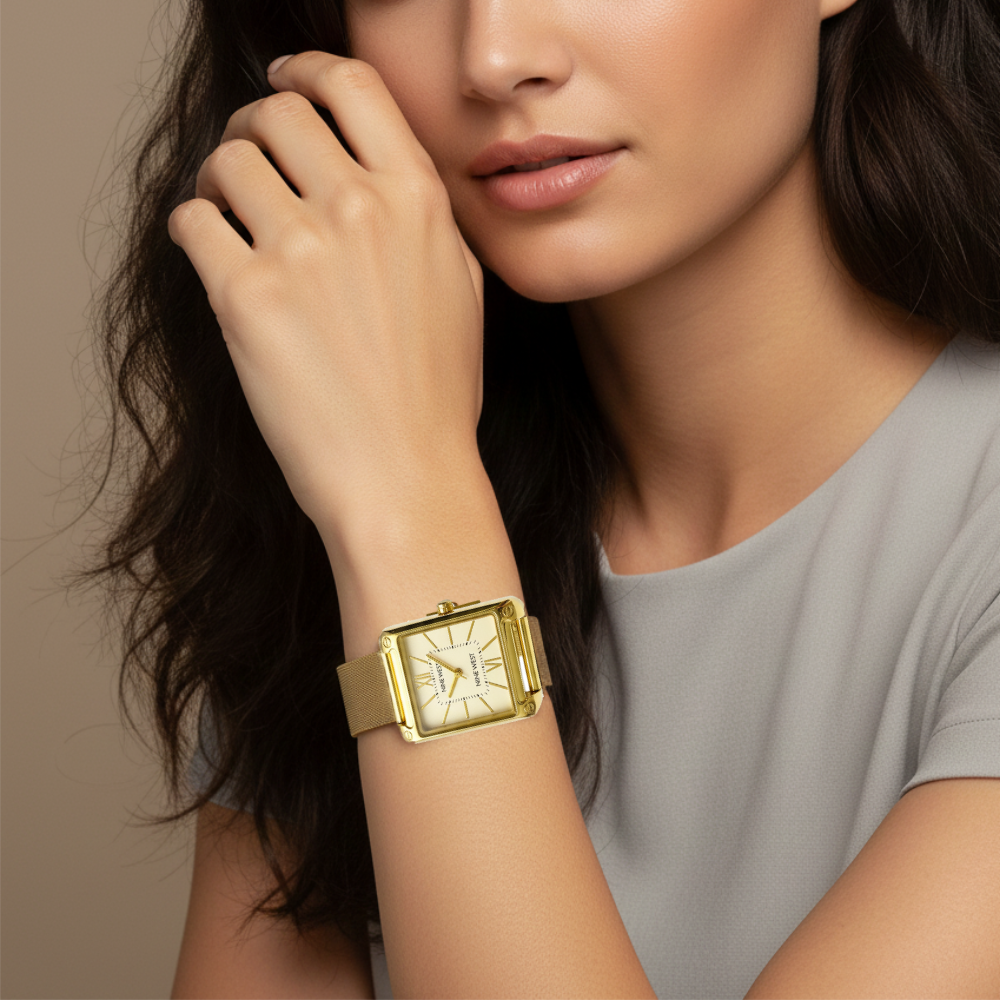 Nine West Reloj Para Damas Cuadrado Golden