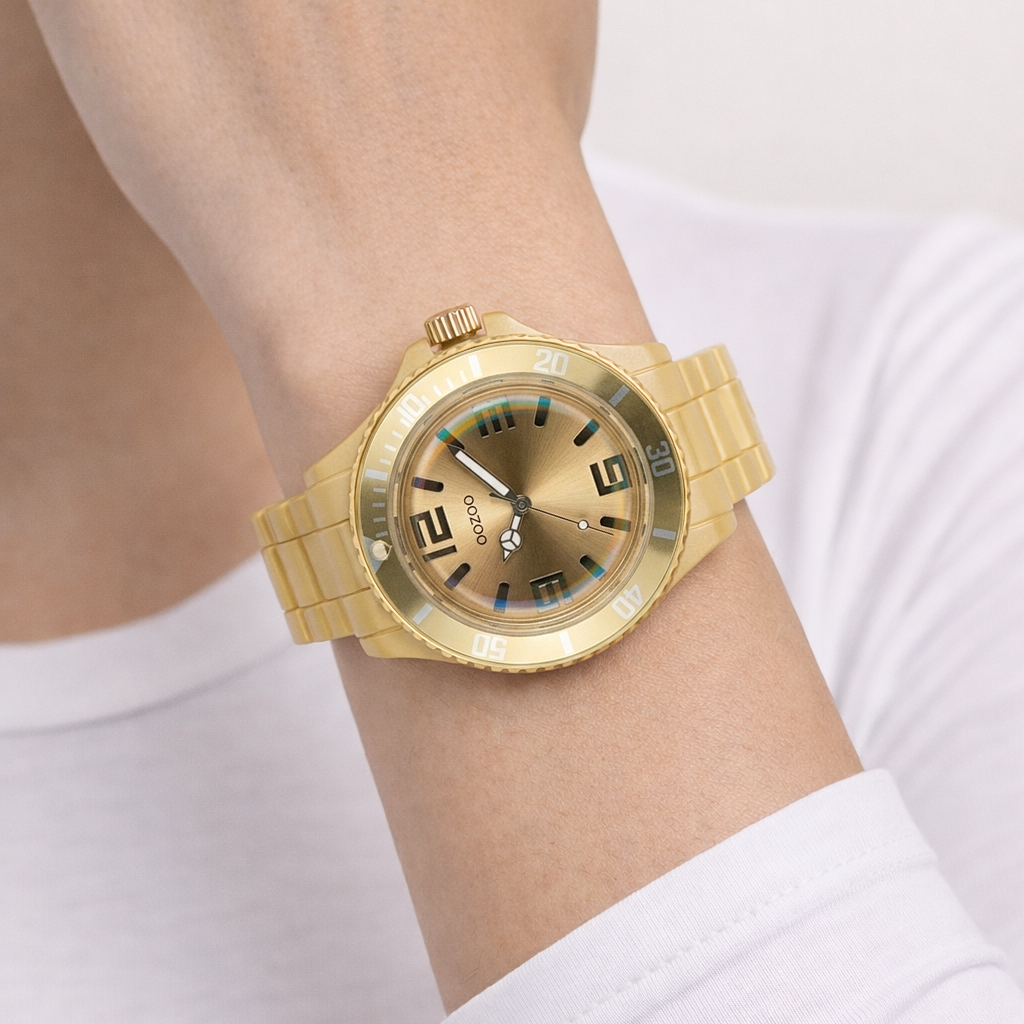 Oozoo Reloj Deportivo Correa De Silicone Para Damas Cream