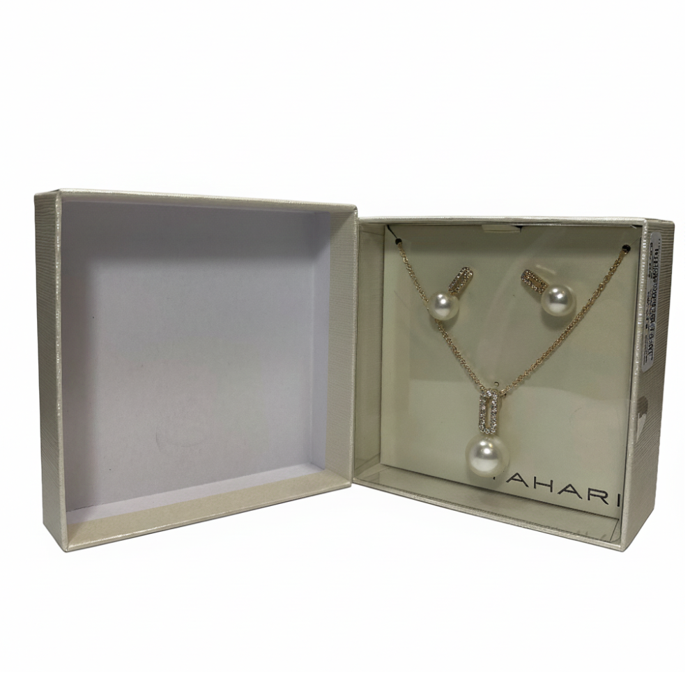 Tahari Set De Collar Y Zarcillos Perlas