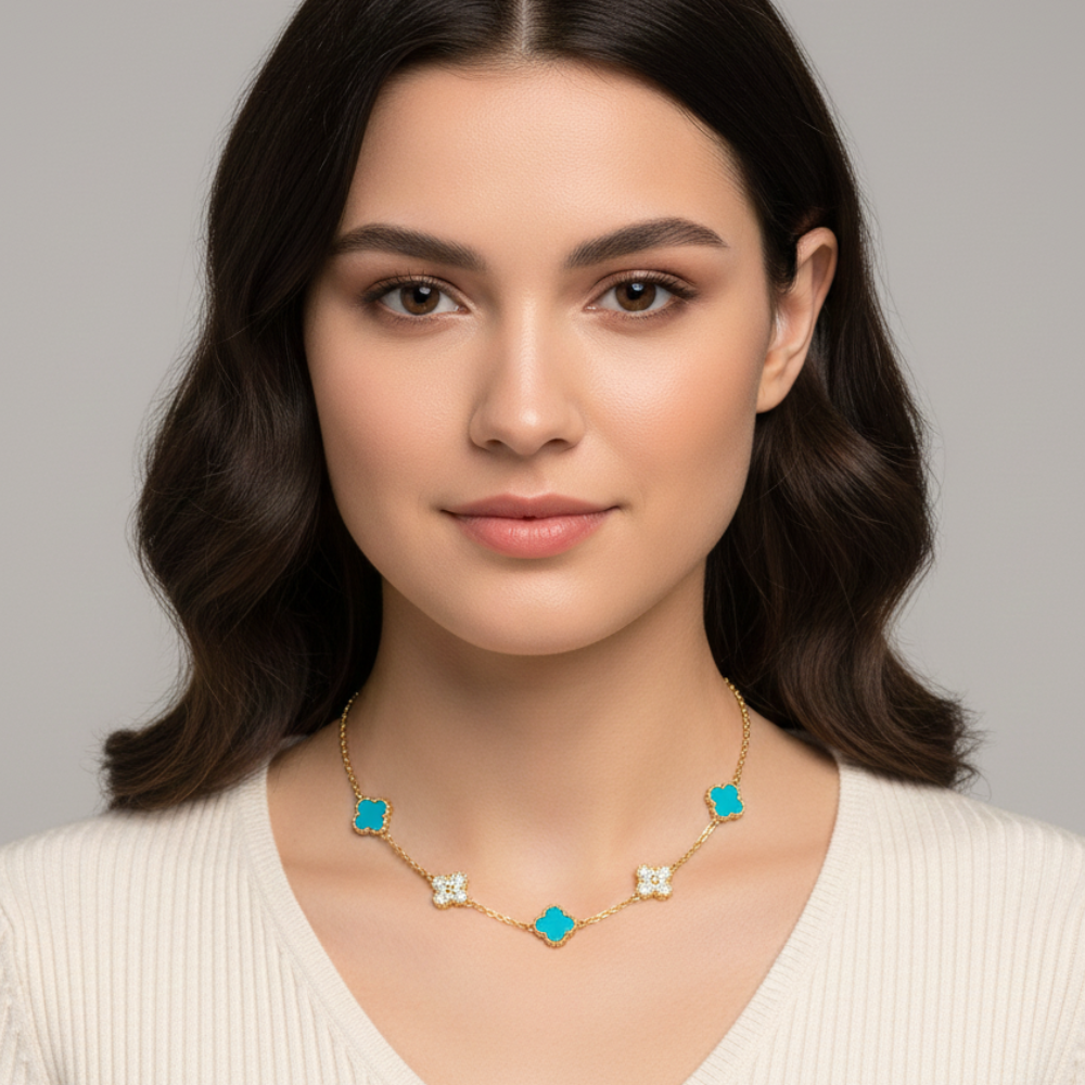 Element Of Love Collar Golden Trebol Turquesa & Zirconia