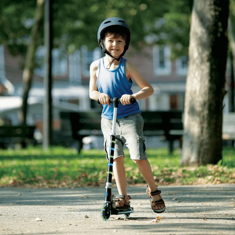 Jetson Orbit Monopatin con Luces Light Kick Scooter