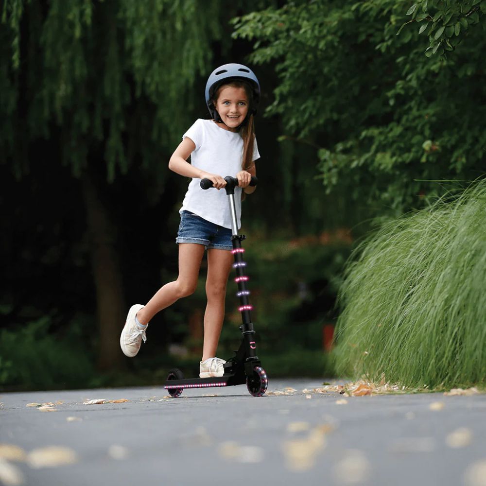 Jetson Orbit Monopatin con Luces Light Kick Scooter