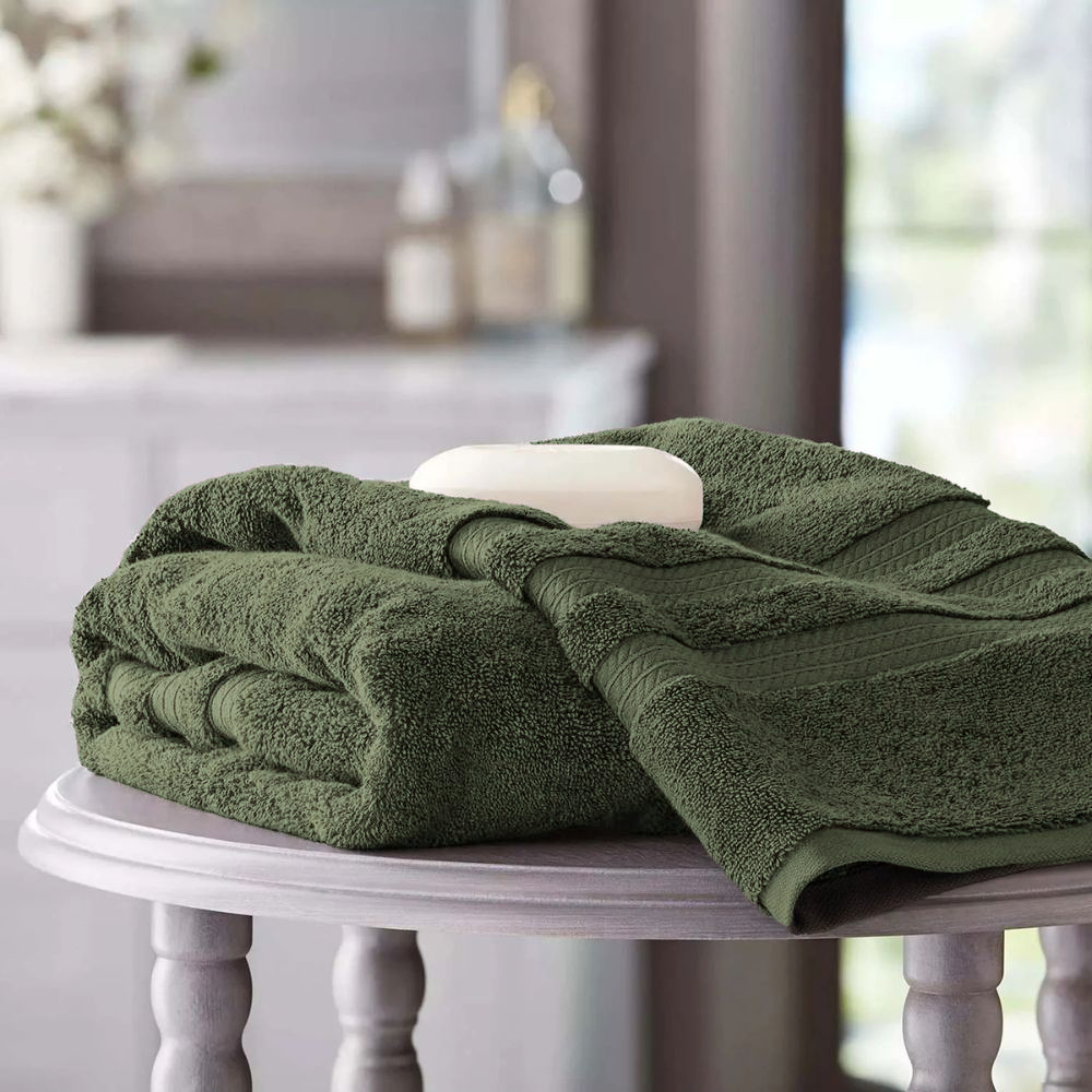 Toalla Hotel Premier Collection Oversize Bath Towel Color Olive 76.2cm x 147.3cm