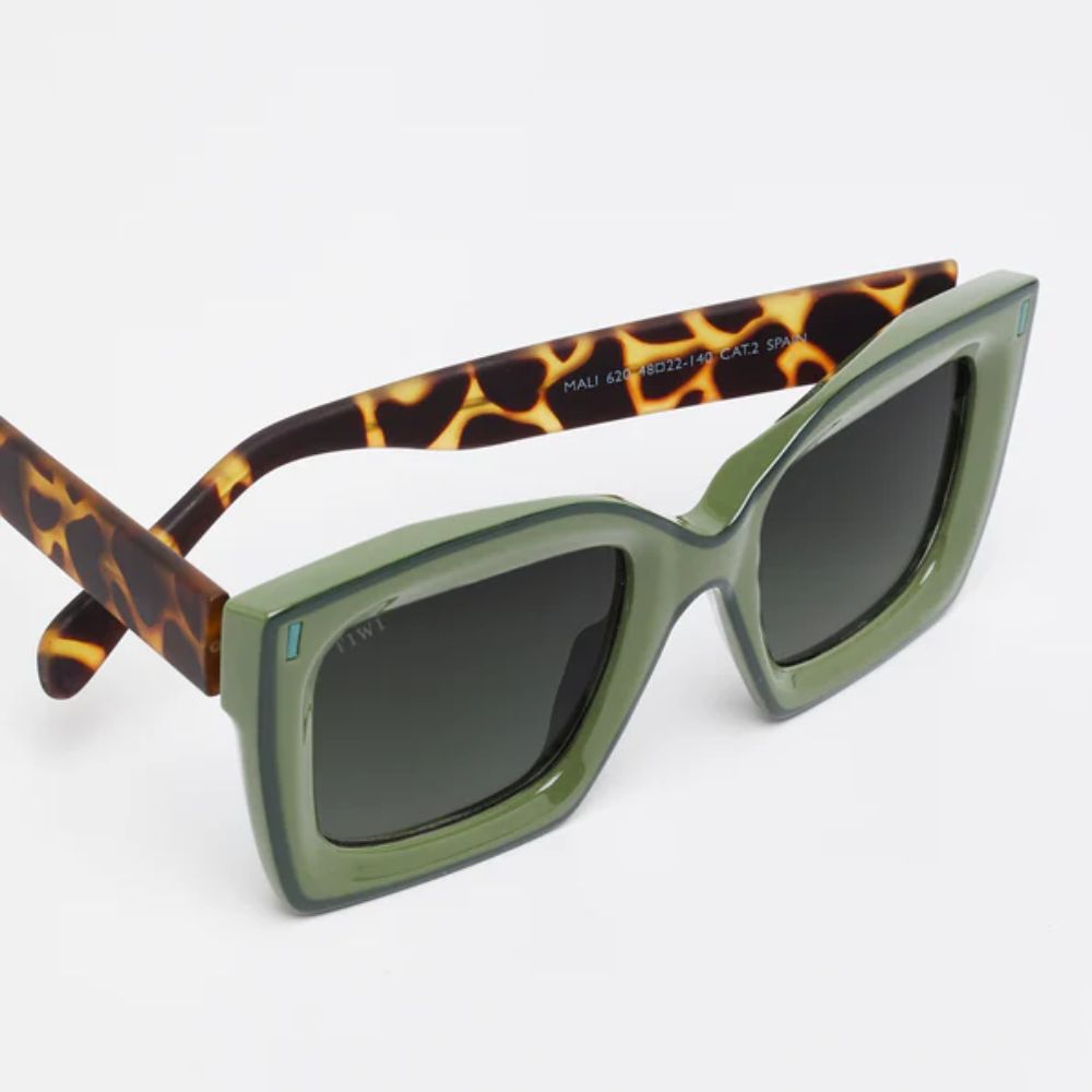 Tiwi Mali 620 Shiny Light Green/Deep Green