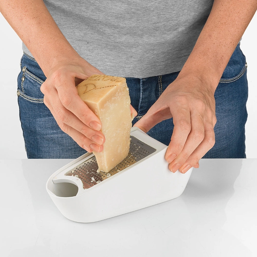 Guzzini Grate & Store Rallador Manual 267cc