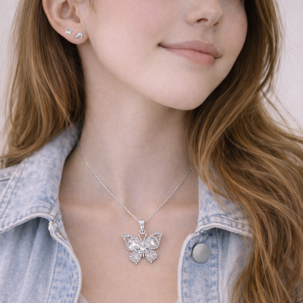 Aeropostale Set De Collar y Zarcillos Mariposa