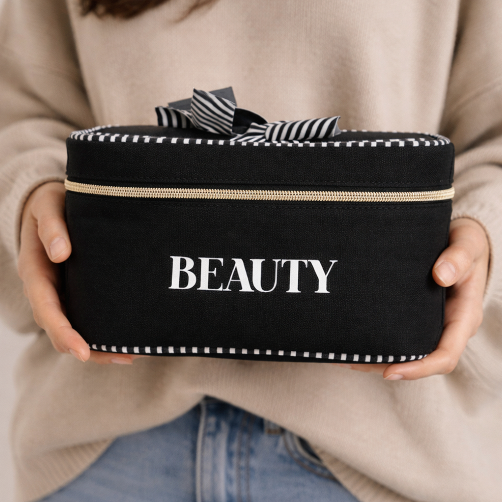 Allura Beauty Cosmetiquera Black