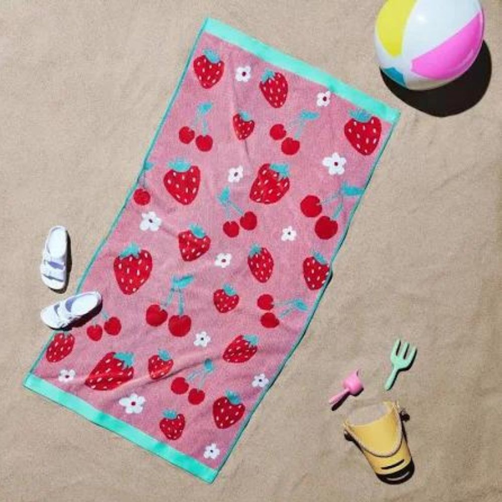 Toalla de Playa 100% Algodon Kids Diseño de Strawberries 76cm x 152cm