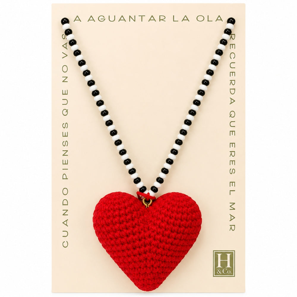 H&Co Collar Para Damas Corazon De Mar Blanco y Negro