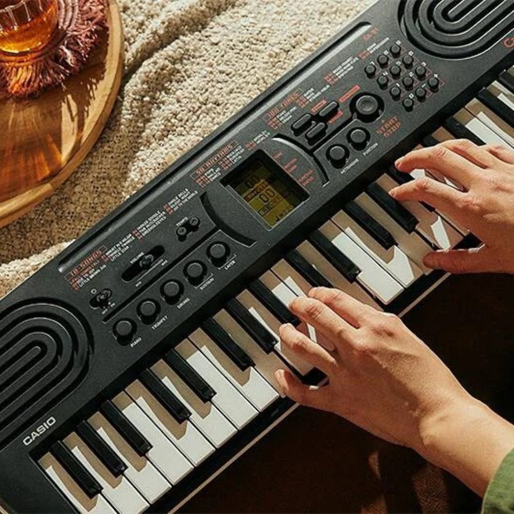 Casio Casiotone Teclado Mini Digital SA-81
