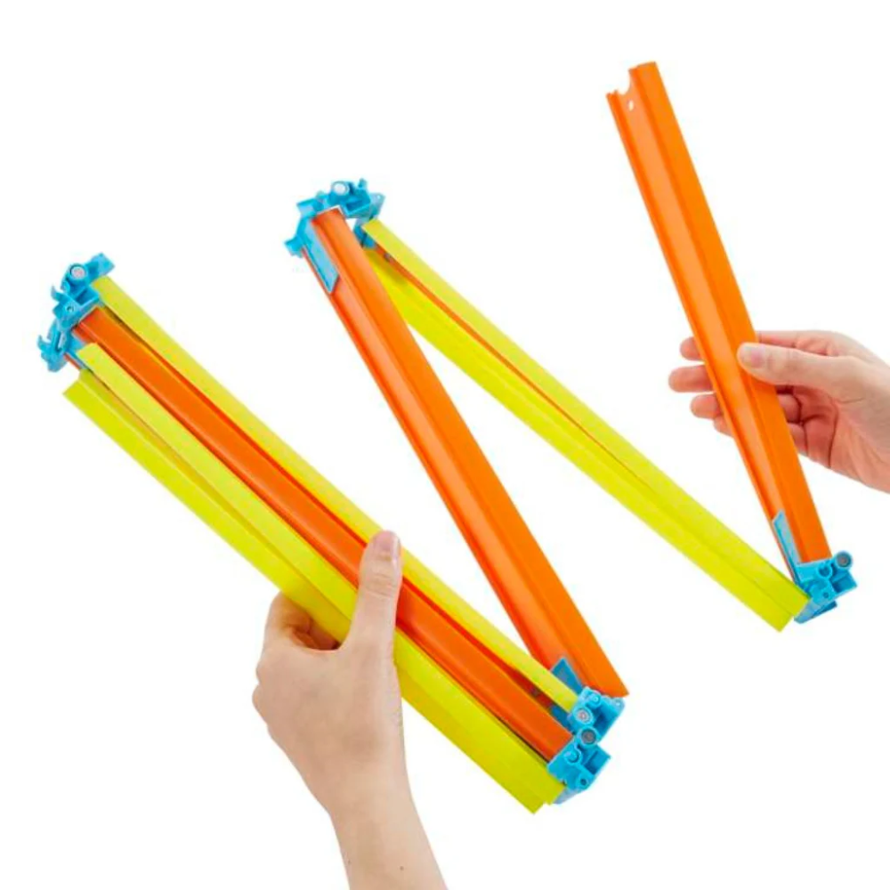 Hot Wheels Fold Up Track Pack 4+