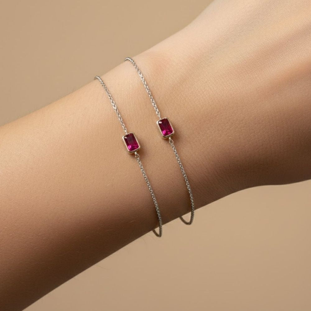 H&Co Duo De Pulseras Para Damas Con Dijes Esmeralda Color Silver