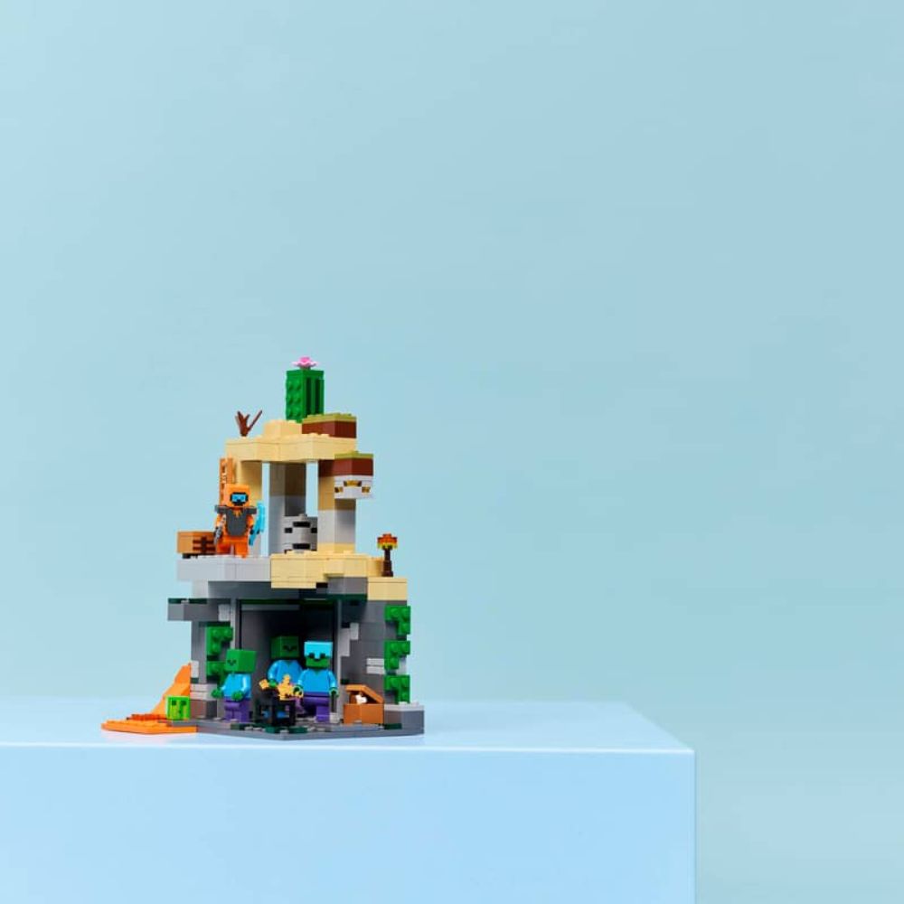 Lego Minecraft Zombie Dungeon  284 Pzs 8+