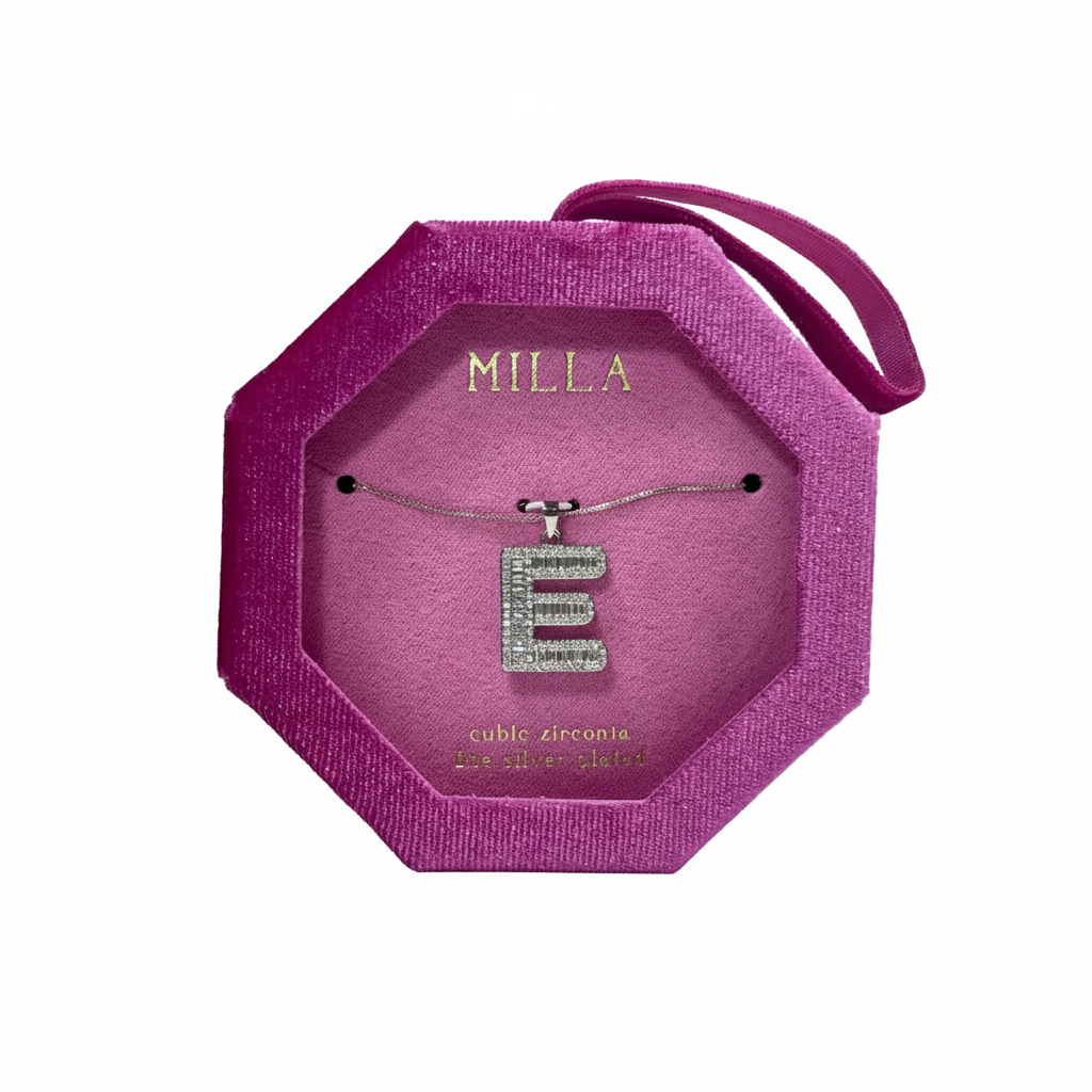 Milla Collar con Dije Letra E