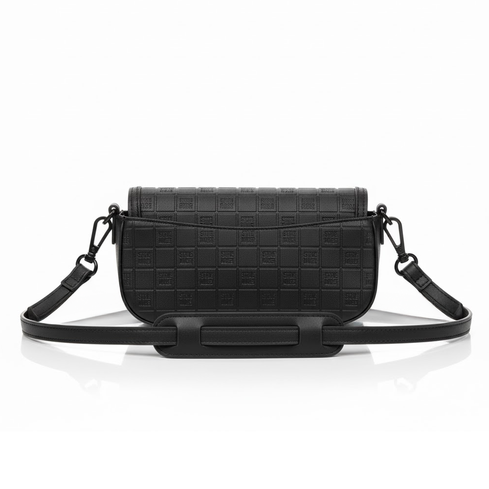 Steve Madden Cartera Borian Logo Baguette Black