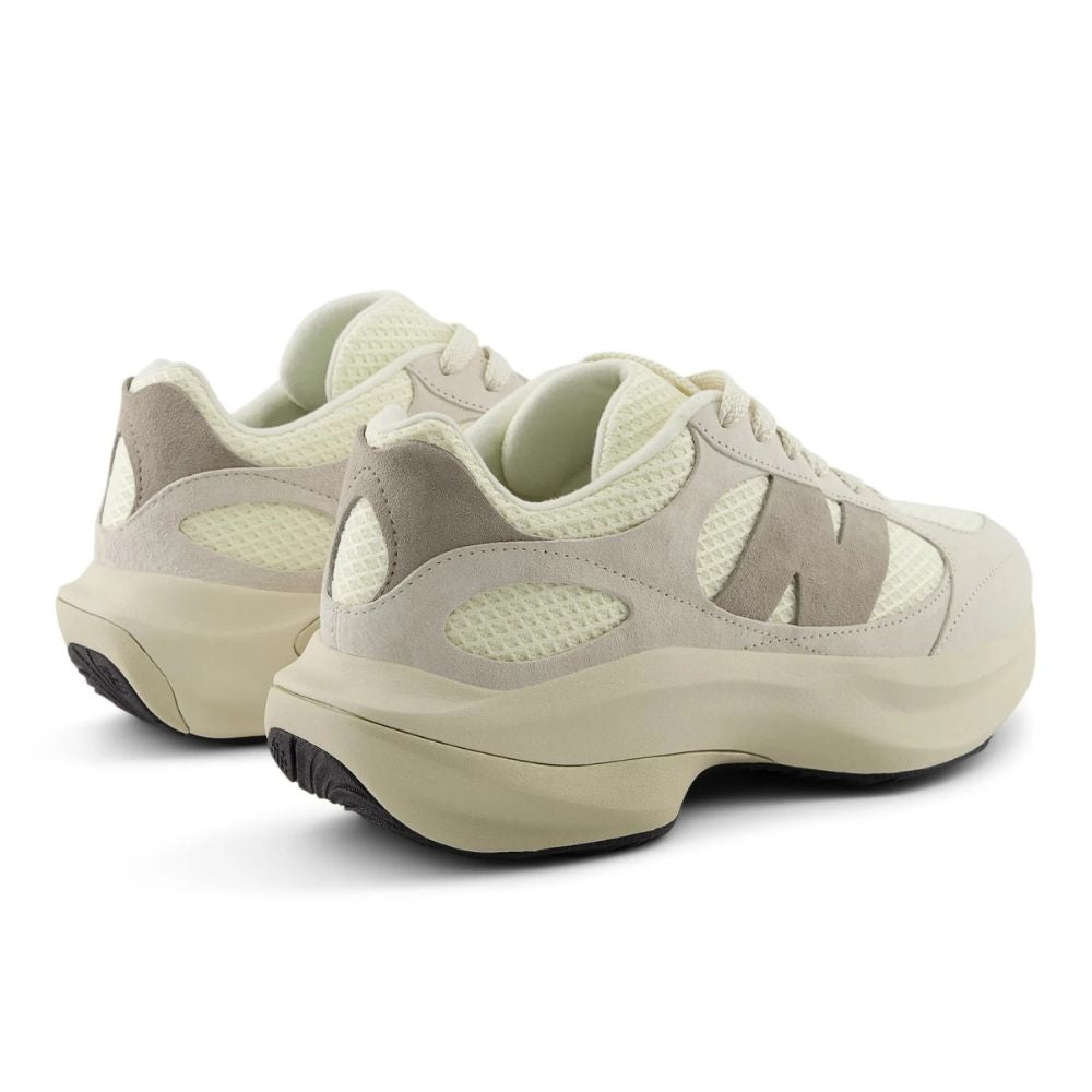 New Balance Lifestyle Warped Runner Neutrals Verde y Gris  Zapato Unisex