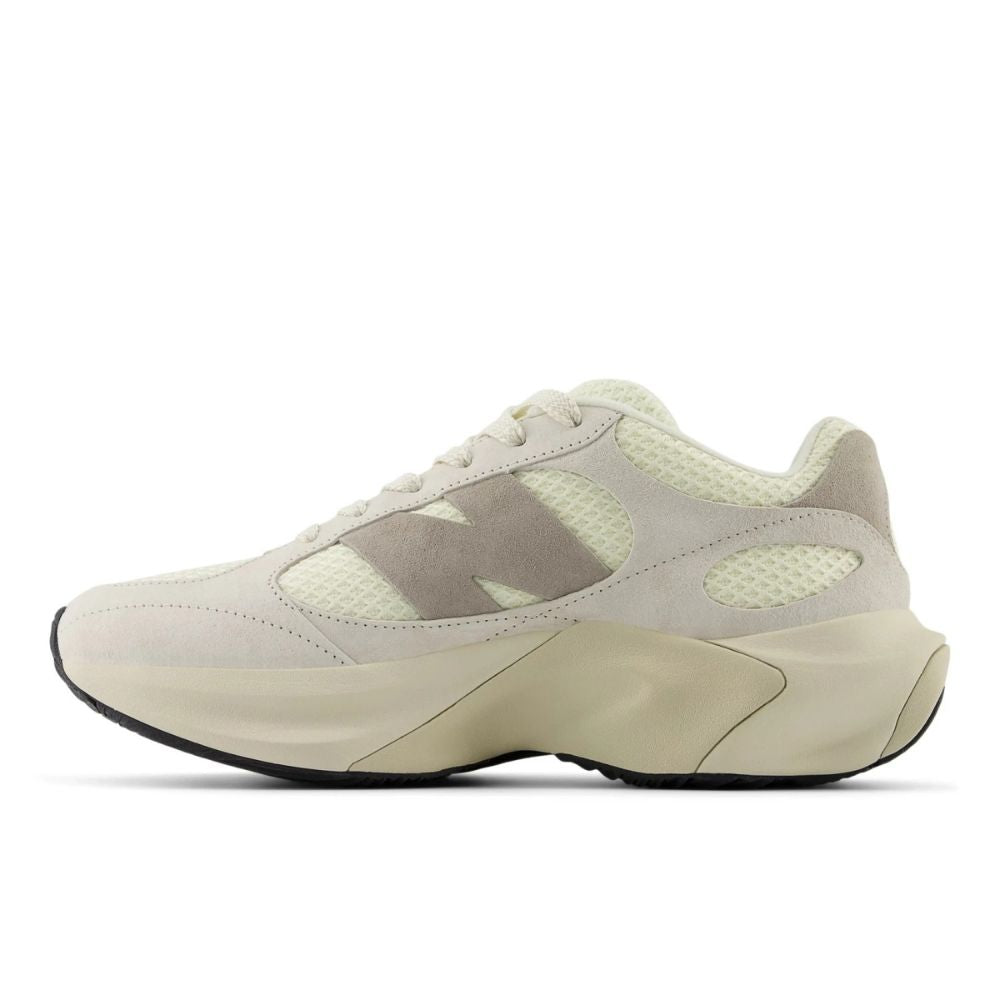 New Balance Lifestyle Warped Runner Neutrals Verde y Gris  Zapato Unisex