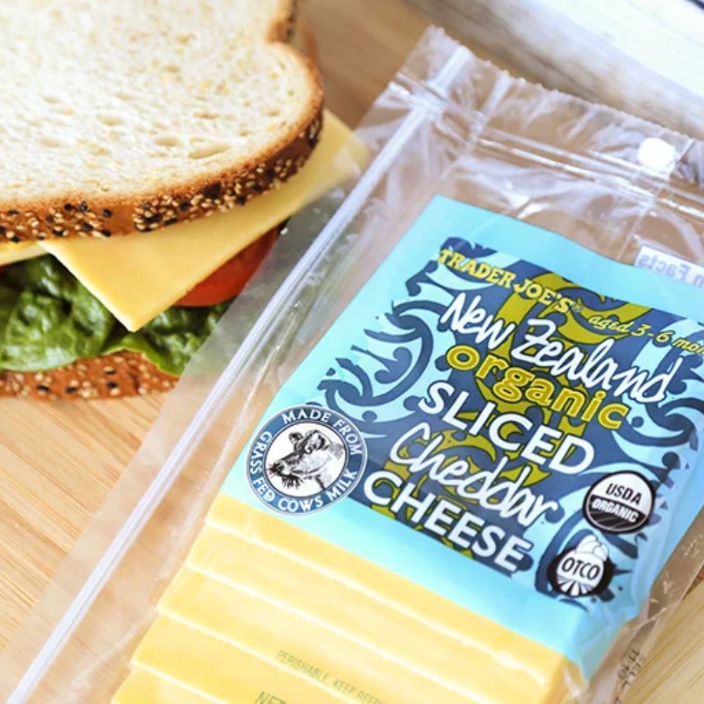 Trader Joe's Sliced New Zealand Organic Cheddar 227gr