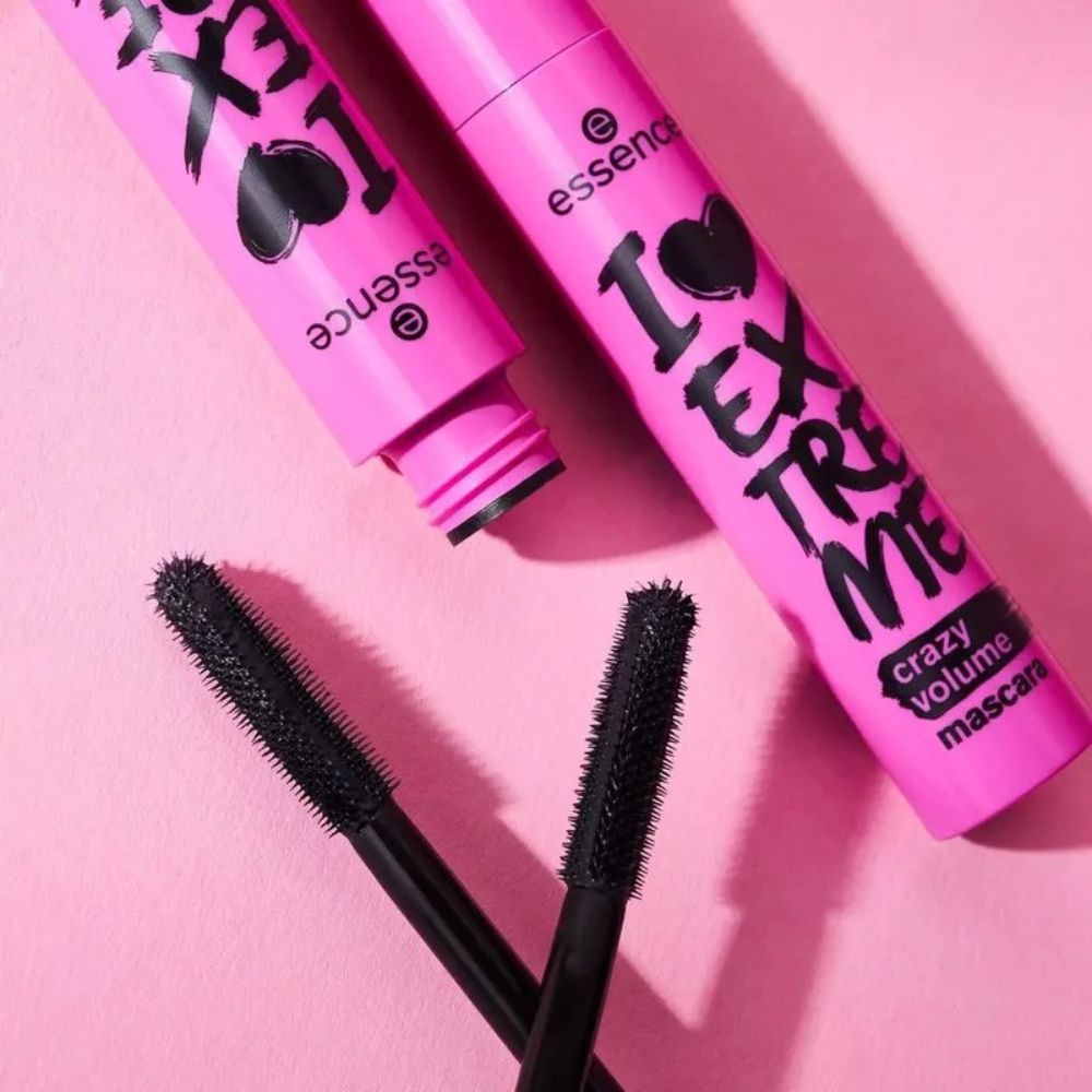 Essence I Love Extreme Crazy Volume Mascara de Pestañas