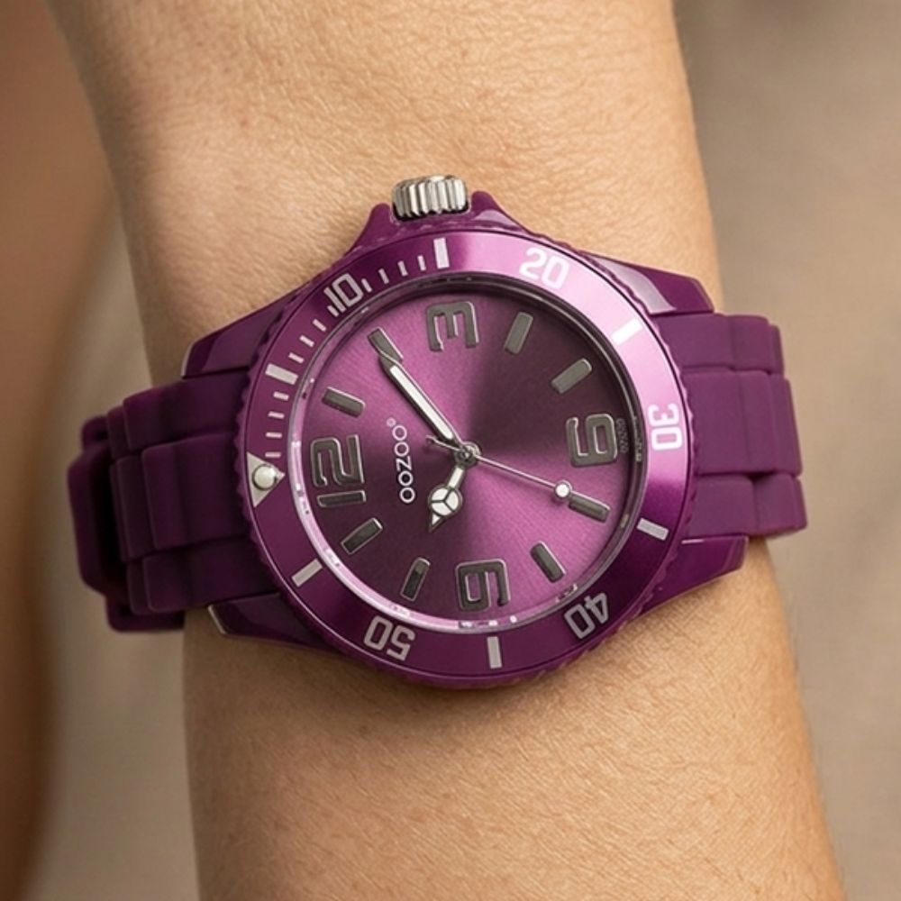 Oozoo Reloj Deportivo Correa De Silicone Para Damas Grape