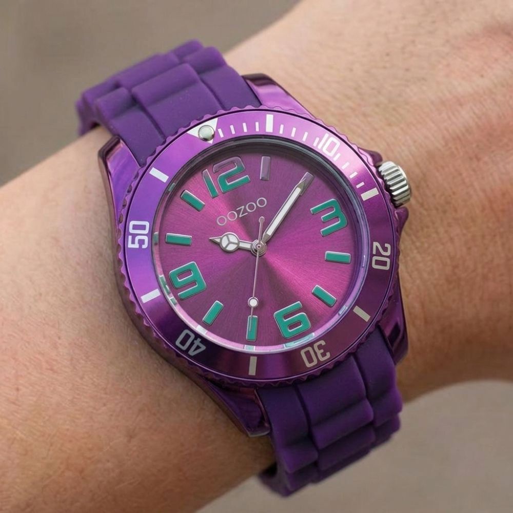 Oozoo Reloj Deportivo Correa De Silicone Para Damas Grape