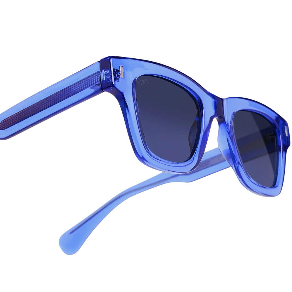 Tiwi Paul 820 Shiny Blue