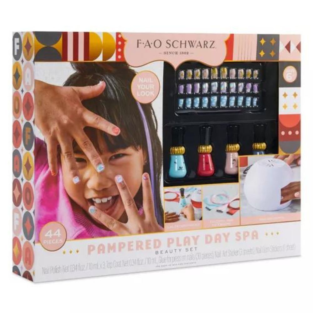 F.A.O Schwarz Pampered Play Day Spa 6+