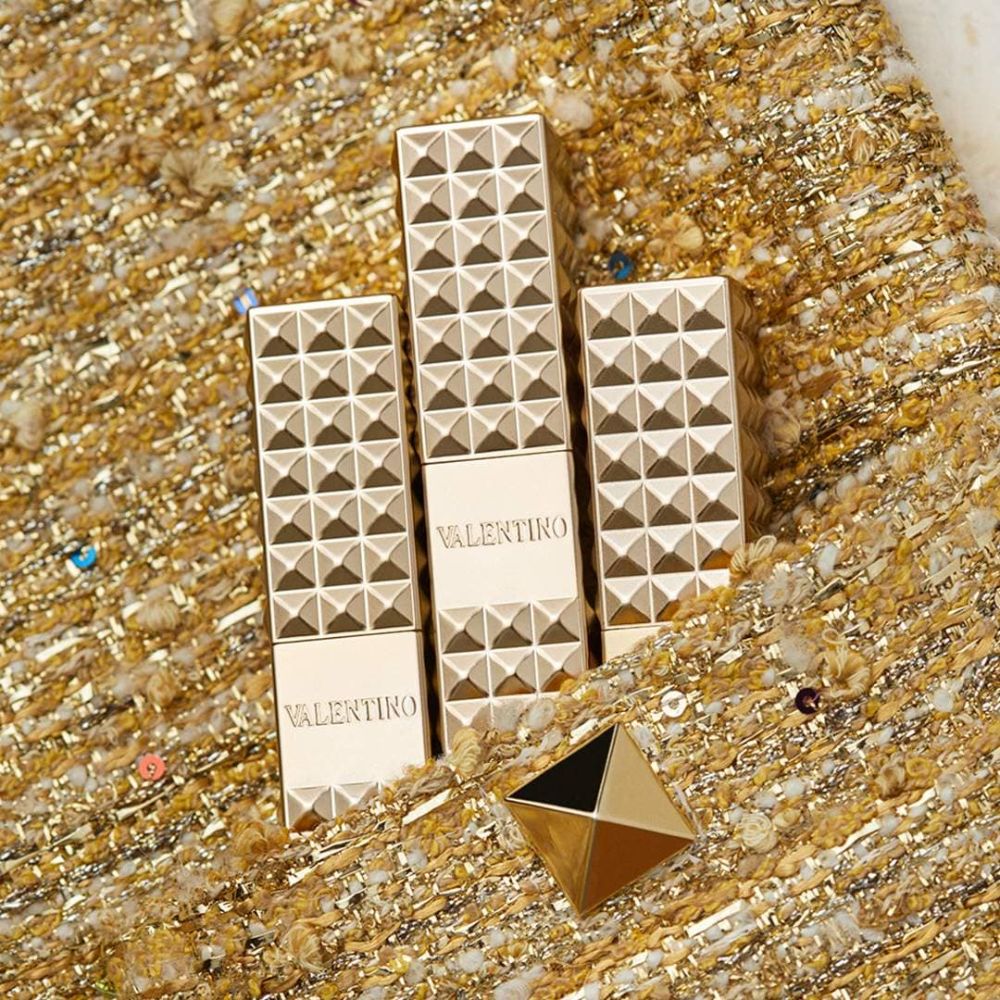Valentino Labial Spike Valentino Matte 100R Stand Out In Nude 2.3 gr