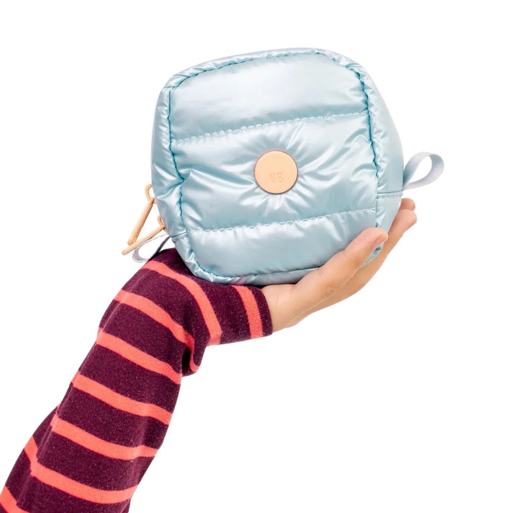 Vanessa Boulton Estuche Cubo Puffy-Celeste
