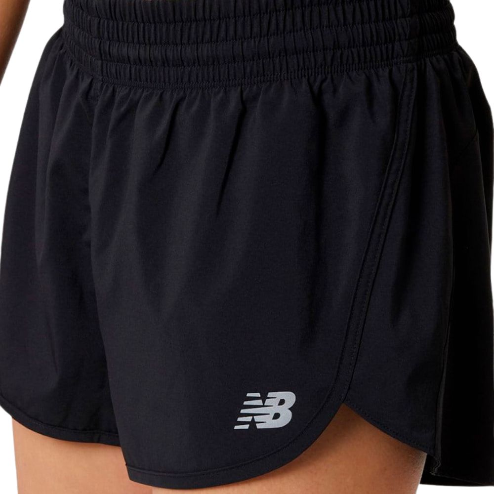 New Balance Short corto 2.5 pulgadas Accelerate Para Damas