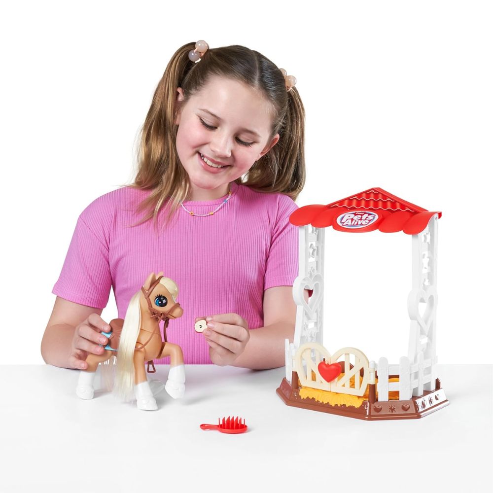 Zuru Pets Alive My Magical Pony & Stable 3+