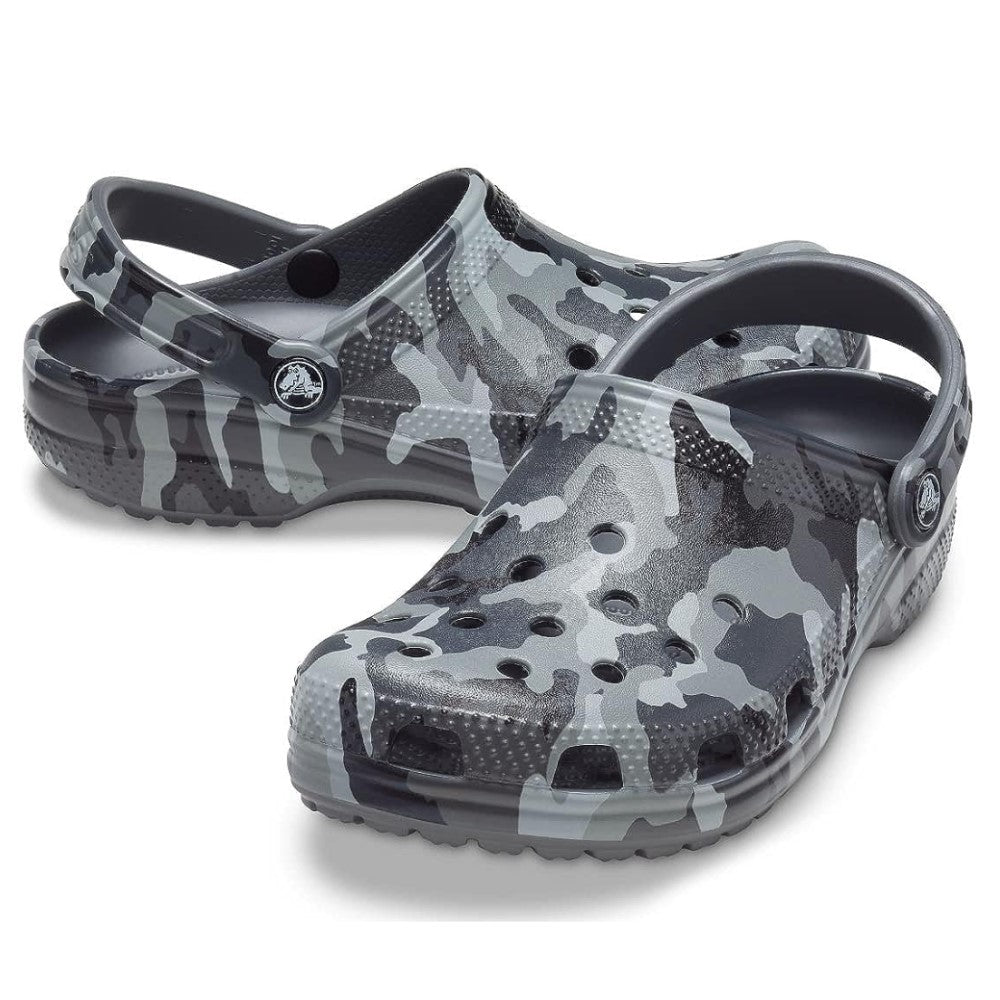 Crocs  Printed Camo Caballero Color Gris Claro Gris Oscuro