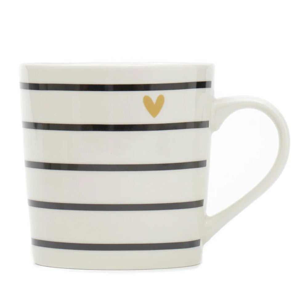 Mug Con Motivos de Corazones 591ml